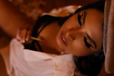Live sex webcam photo for FernandaGreco #290158426