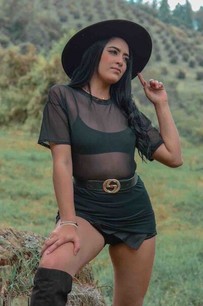 Live sex webcam photo for GabrielaSanto #290122832