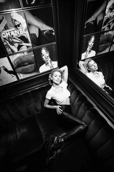 Live sex webcam photo for GiaBombero #290168781