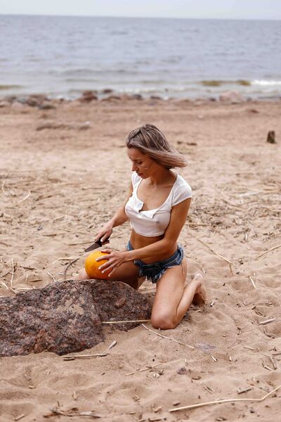 Live sex webcam photo for GiaBombero #290168815