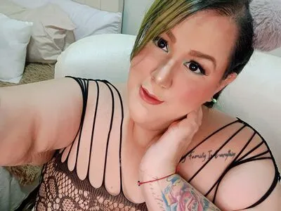Live sex webcam photo for GiaMorryss #290121070
