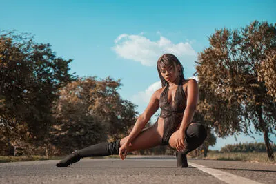 Live sex webcam photo for GiselleMina #290127580