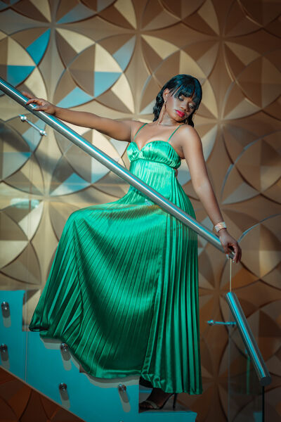 Live sex webcam photo for GiselleMina #290127632