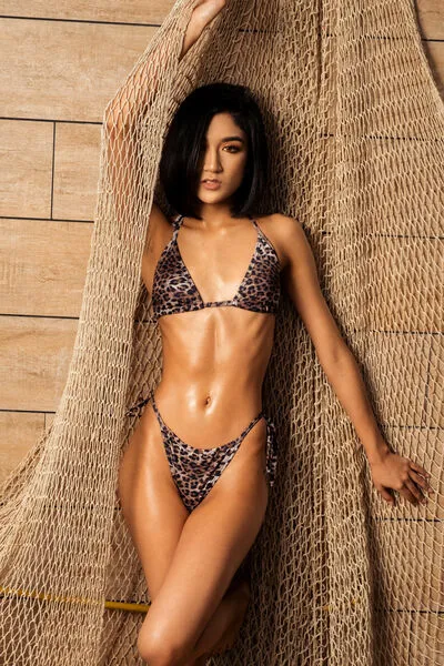 Live sex webcam photo for IsabellaOlson #290159147