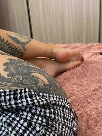 Live sex webcam photo for IskrinaCold #290137206