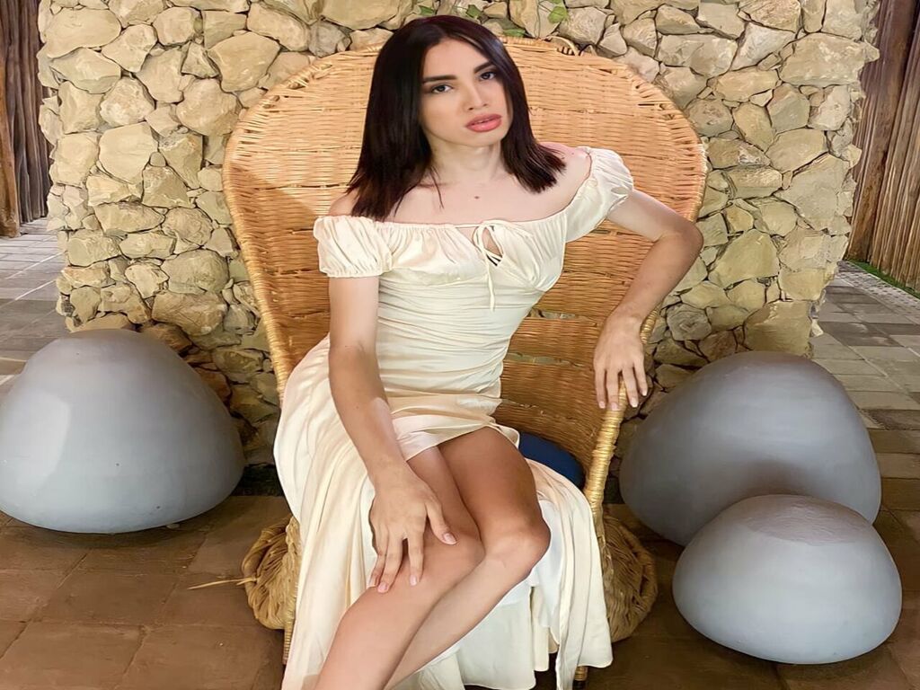 Live sex webcam photo for JackyMurphy #277304842