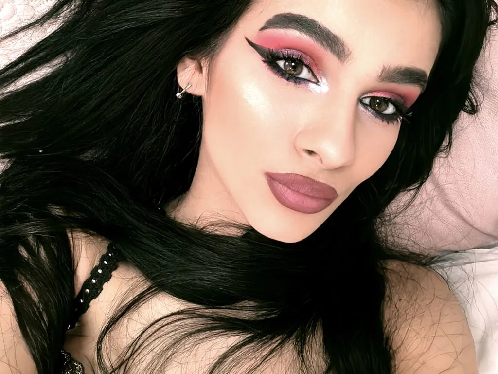 Live sex webcam photo for JeniferFrancesca #276168322