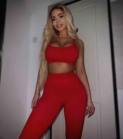 Live sex webcam photo for JessieBreen #290124188
