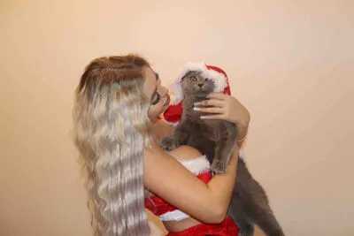 Live sex webcam photo for JessieBreen #290124346