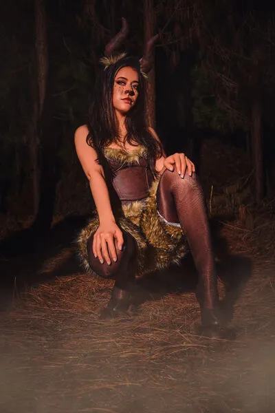 Live sex webcam photo for JessieLiu #290137745