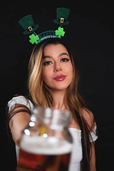 Live sex webcam photo for JessieLiu #290137794