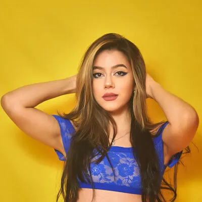 Live sex webcam photo for JessieLiu #290137857