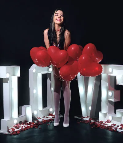 Live sex webcam photo for JessieLiu #290137898