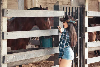 Live sex webcam photo for JessieLiu #290138012