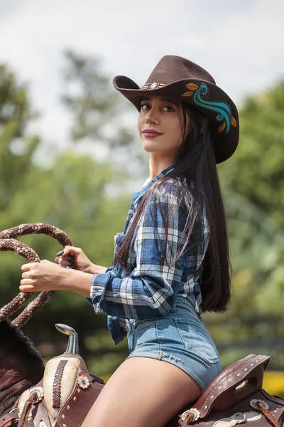 Live sex webcam photo for JessieLiu #290138015