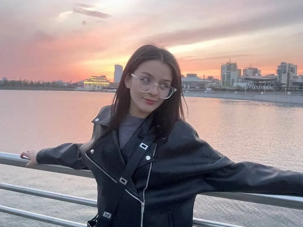 Live sex webcam photo for JoanDennett #277955916