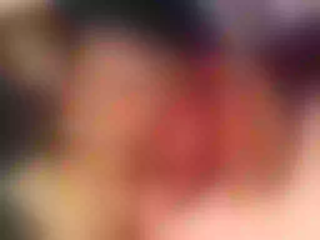 Live sex webcam photo for JuliaCrow