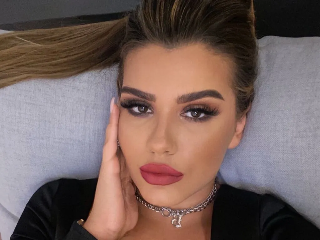 Live sex webcam photo for JuliaPaloma #275814358