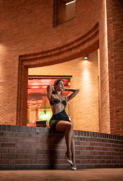 Live sex webcam photo for JulietBass #290137497