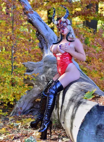 Live sex webcam photo for JulietteMcQueen #290159379