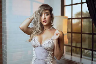 Live sex webcam photo for KathiaMendoza #290137250