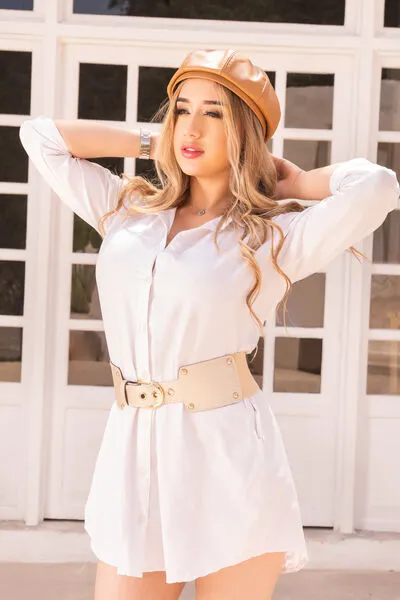 Live sex webcam photo for KathiaMendoza #290137362