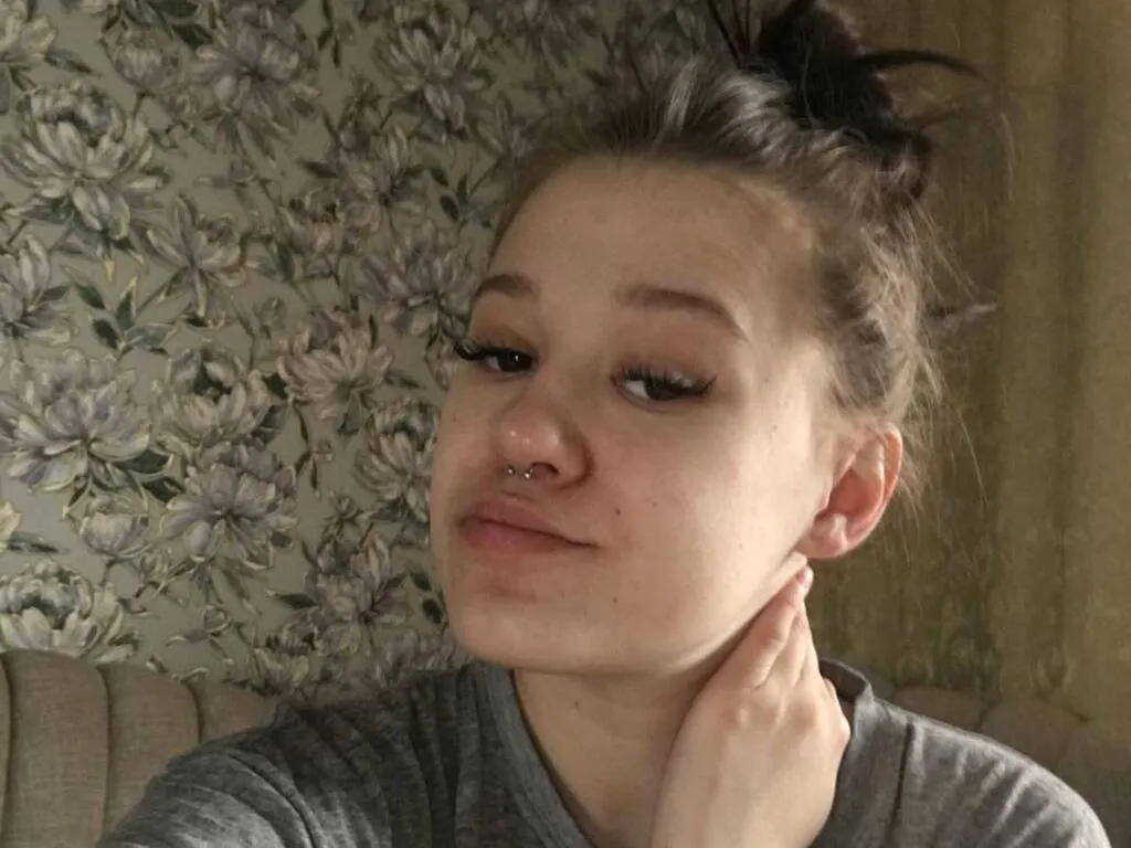 Live sex webcam photo for KathyDiaz
