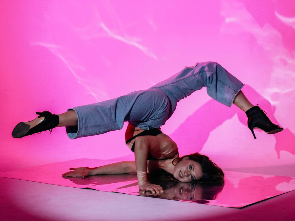 Live sex webcam photo for KattyFlexy #277998505