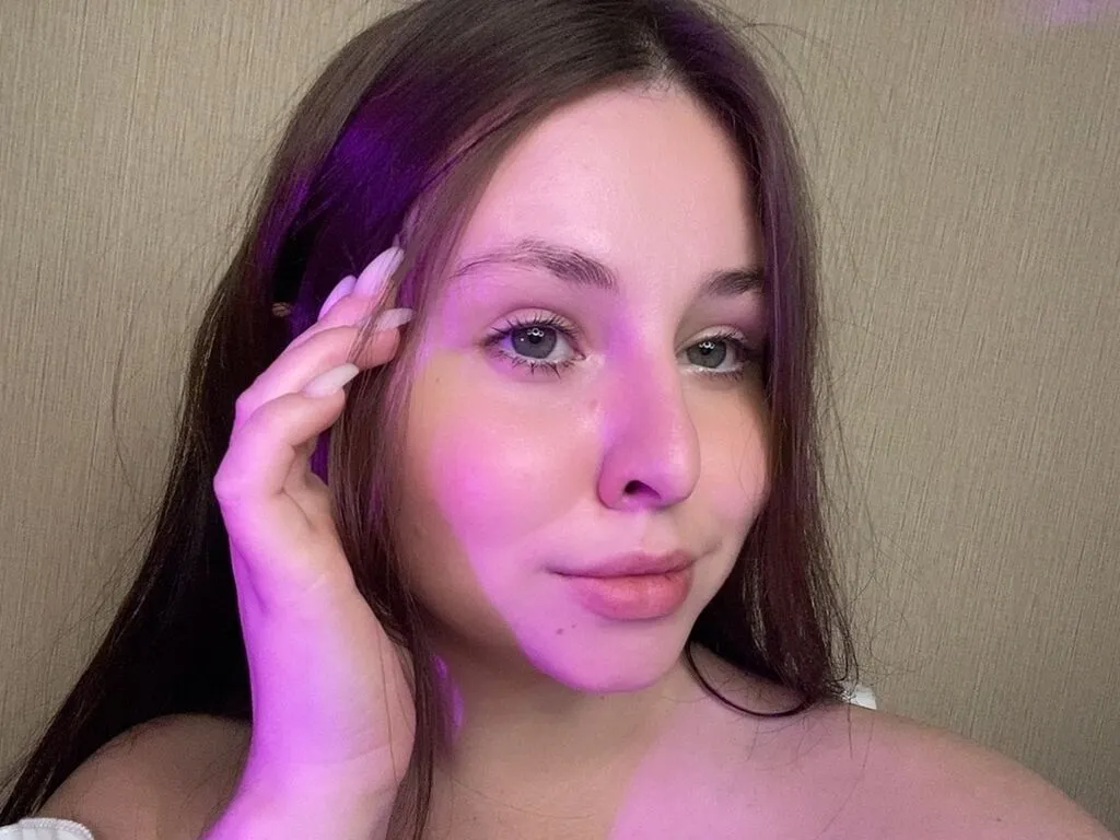 Live sex webcam photo for LanaBana #276911450