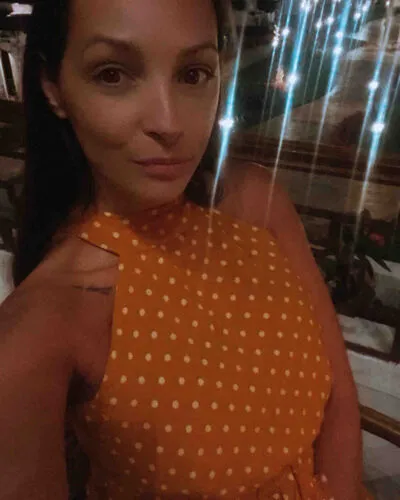 Live sex webcam photo for LaraHayes #290193858