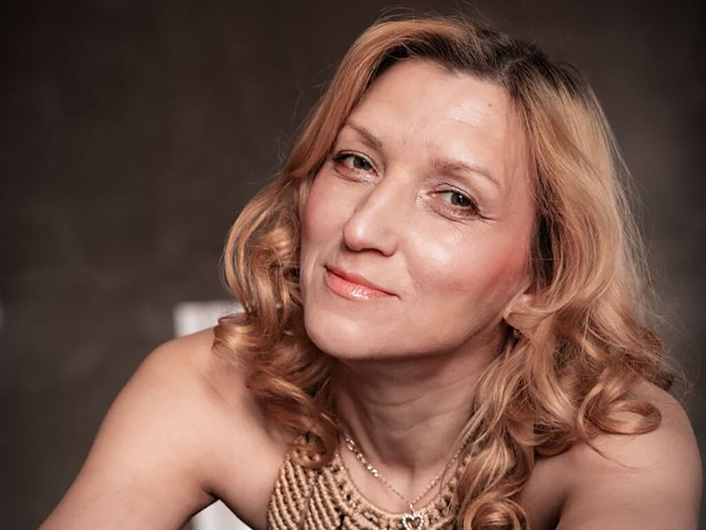 Live sex webcam photo for LauraCastle #278163602