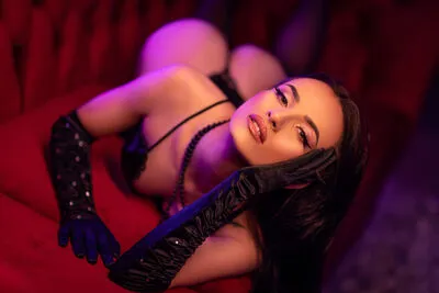Live sex webcam photo for LaylaWood #290125946