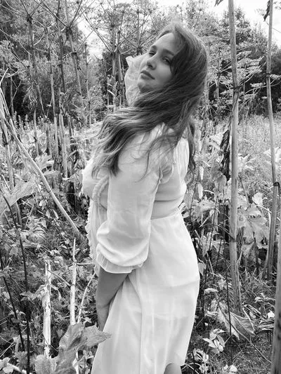 Live sex webcam photo for LindaPotter #290121614