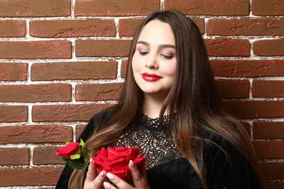 Live sex webcam photo for LindaPotter #290121624