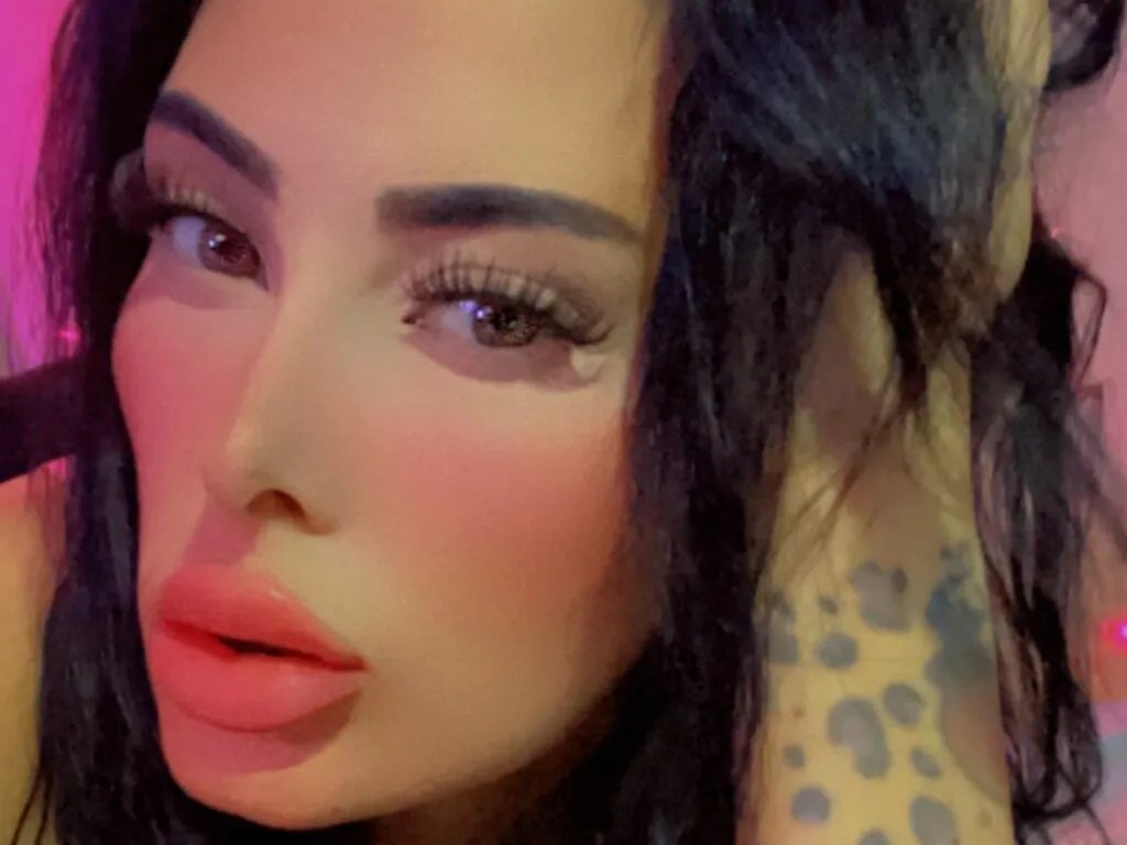 Live sex webcam photo for LitaSweety #276371805