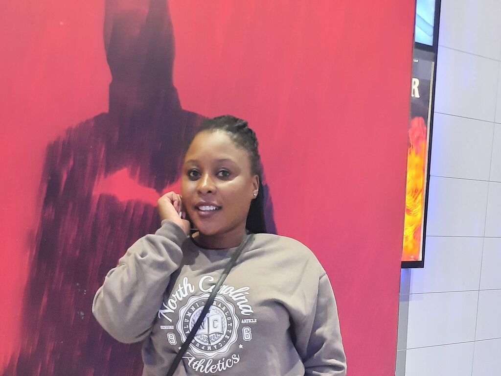 Live sex webcam photo for LiyahSibanda #276898477