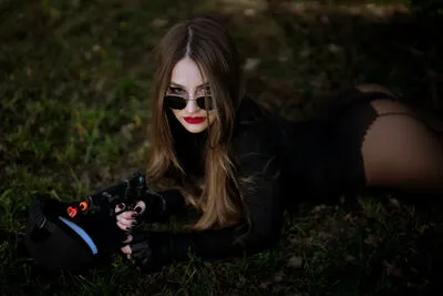 Live sex webcam photo for LizzieGrey #290192495