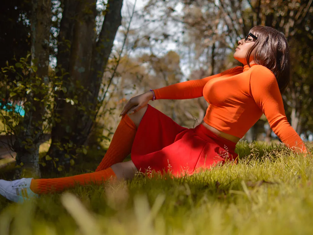 Live sex webcam photo for MarianaBloom #276649505