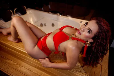 Live sex webcam photo for MartinaOrtega #290120050