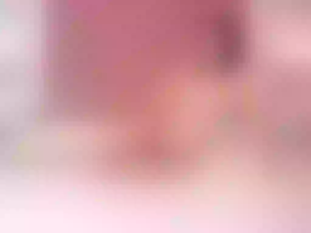 Live sex webcam photo for MartinnaSimon #275790635