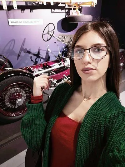 Live sex webcam photo for MathildaLian #290168035