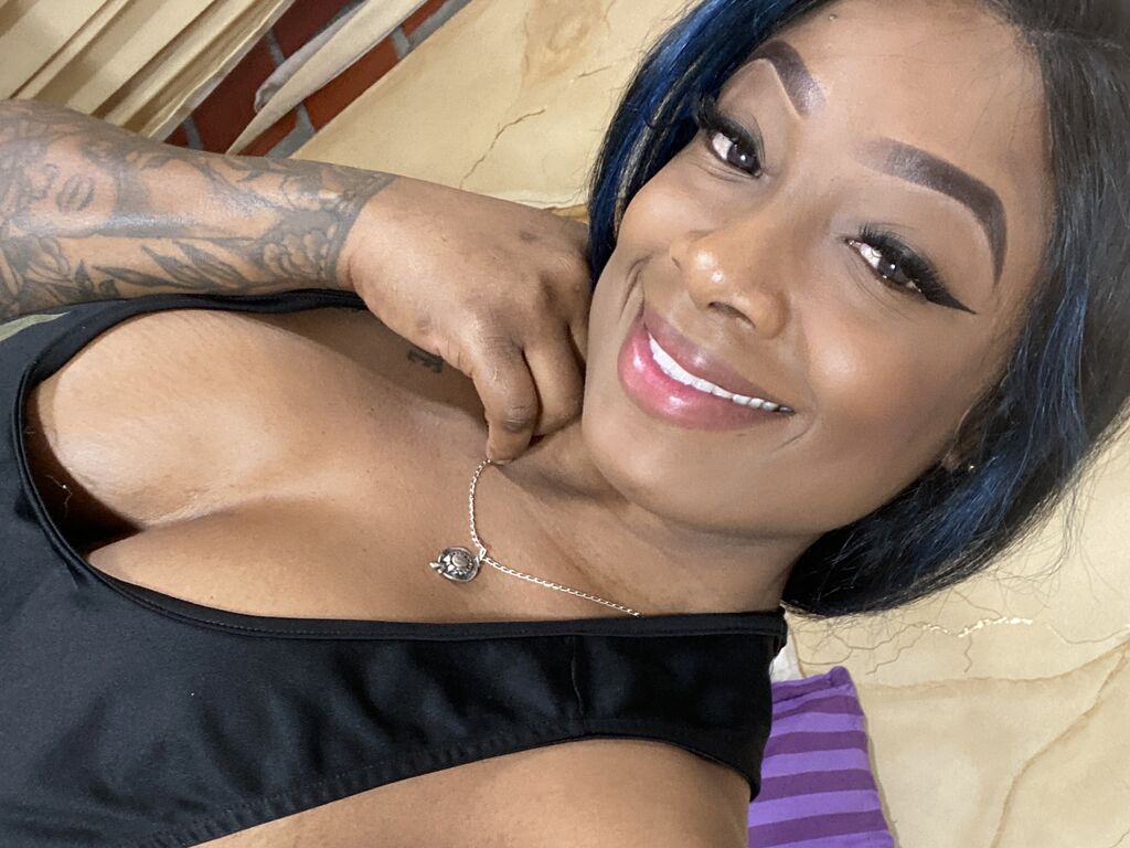 Live sex webcam photo for MeghanBlake #277776108