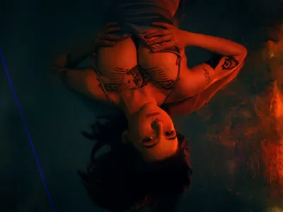 Live sex webcam photo for MelanieStoun #290158234