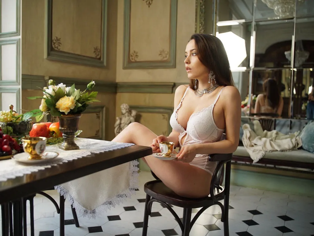 Live sex webcam photo for MiaAcker #276170279