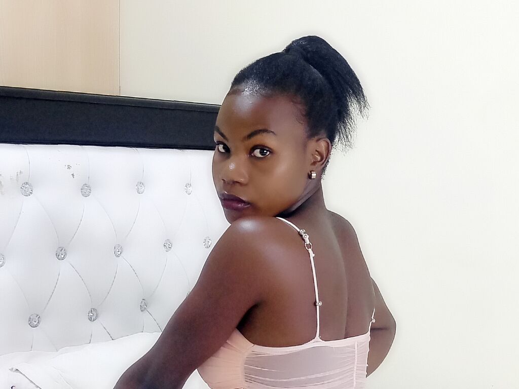 Live sex webcam photo for MichaelaVondova #276871721