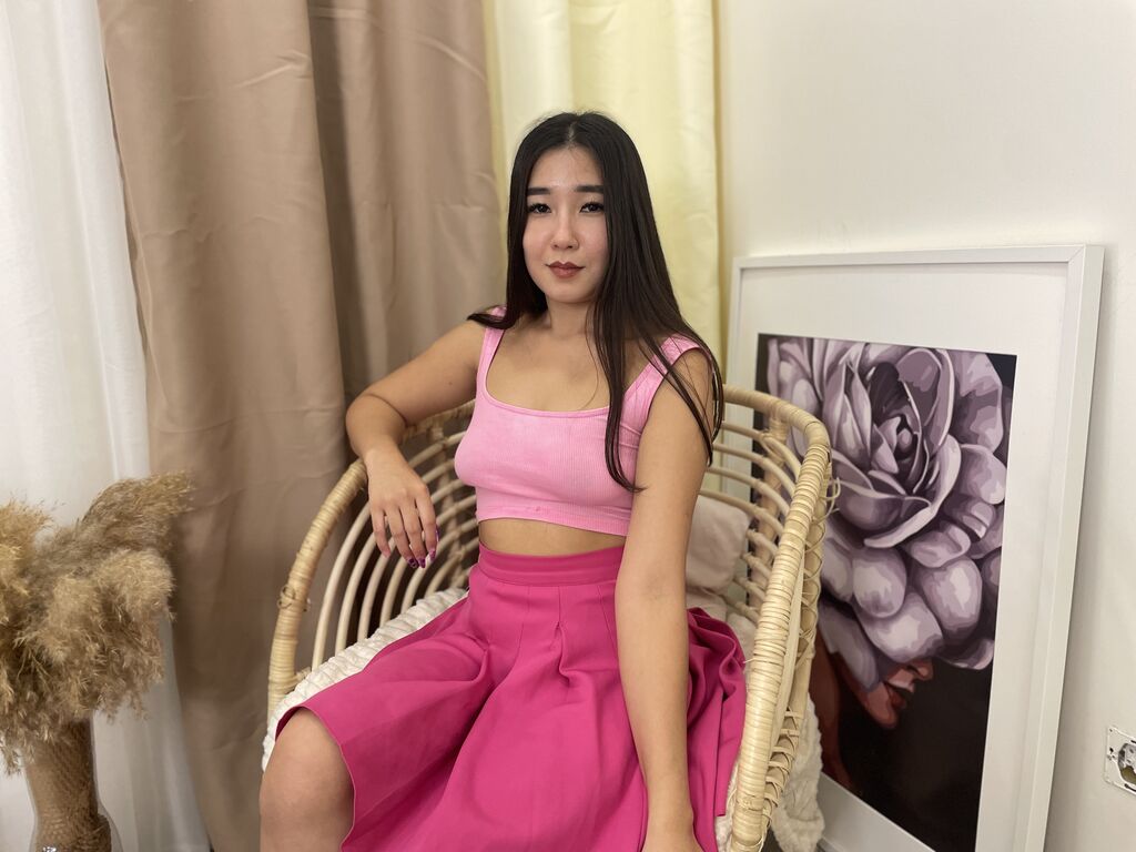 Live sex webcam photo for MikkiHaruko #276281892