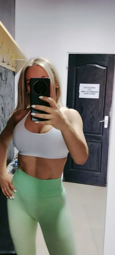 Live sex webcam photo for MilaSpring #290159888