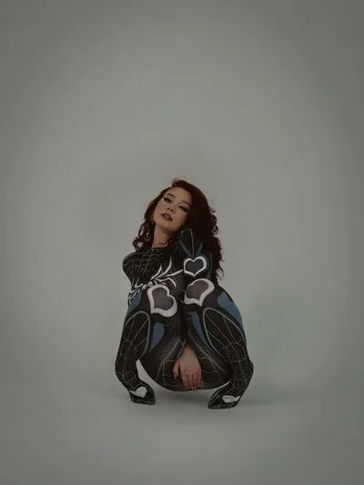 Live sex webcam photo for MileyButters #290158171
