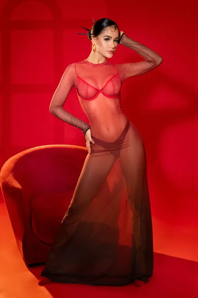 Live sex webcam photo for MirandaReyes #290120276