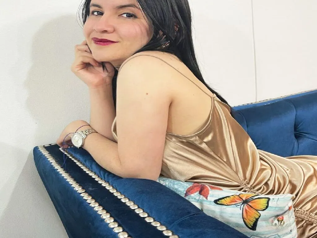 Live sex webcam photo for MorganElizabeth